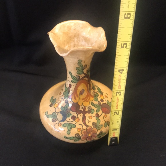 Vintage Italian Handmade/Handpainted Signed Vase - Picture 9 of 11